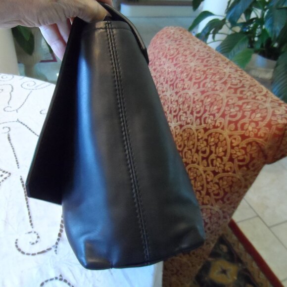 Lanvin Black Quilted/Smooth Leather Shoulder Bag w/ Gunmetal Chain Detail - Picture 6 of 16